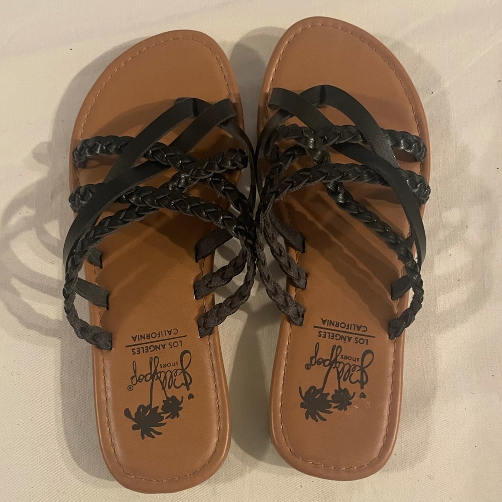 JELLYPOP Sandals women’s size M (7/8)